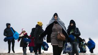 Las mujeres refugiadas sufren violencia sexual durante su éxodo, según Amnistía Internacional