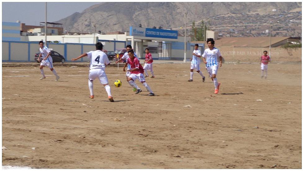 Así se juega la Copa Perú en La Esperanza (FOTOS Y VIDEO) 