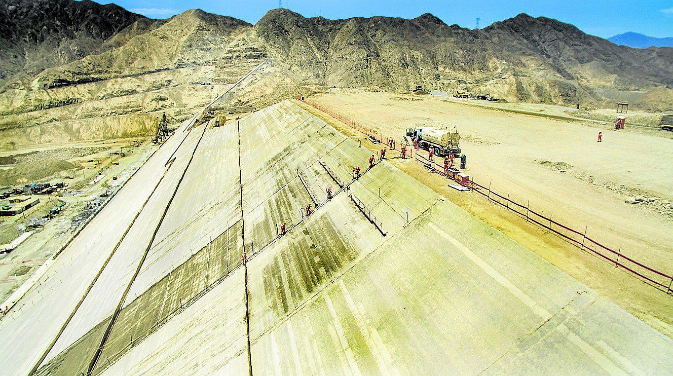 Paralización de Chavimochic genera millones en pérdidas