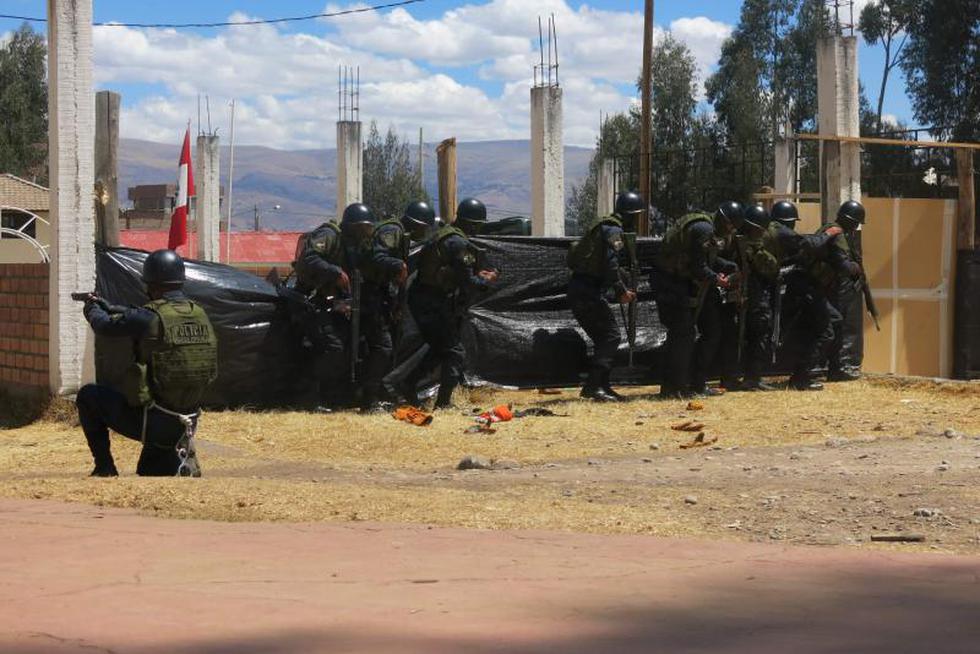 34 'tigres' del Escuadrón Verde salen listos para combates (FOTOS)