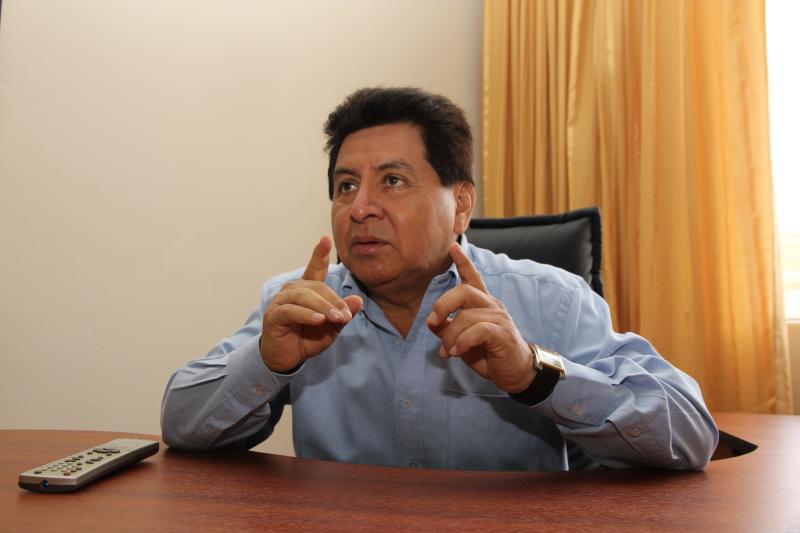 Reprograman para hoy la declaración de José León