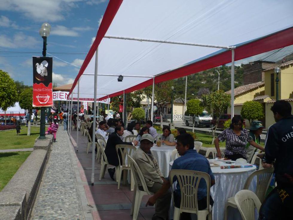 Miles disfrutan de festival gastronómico Ayacucho 'Sabor y Tradición'