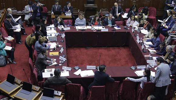 Comisión de Constitución inicia debate sobre financiamiento indebido a partidos