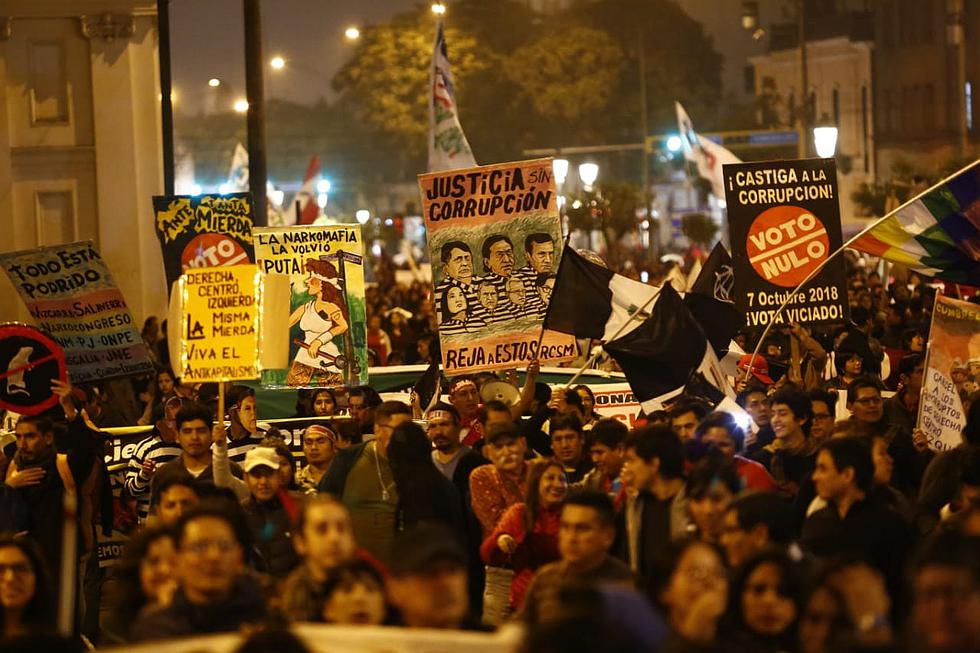 Marcha contra la corrupción: Así se desarrolló la protesta por la crisis en sistema judicial (FOTOS)