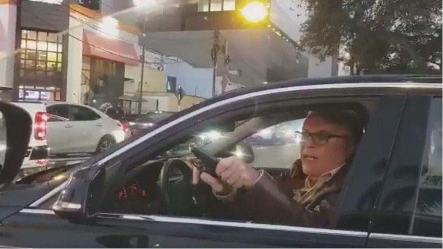 MTC solicitará sanción contra sujeto que amenazó con una pistola a conductor