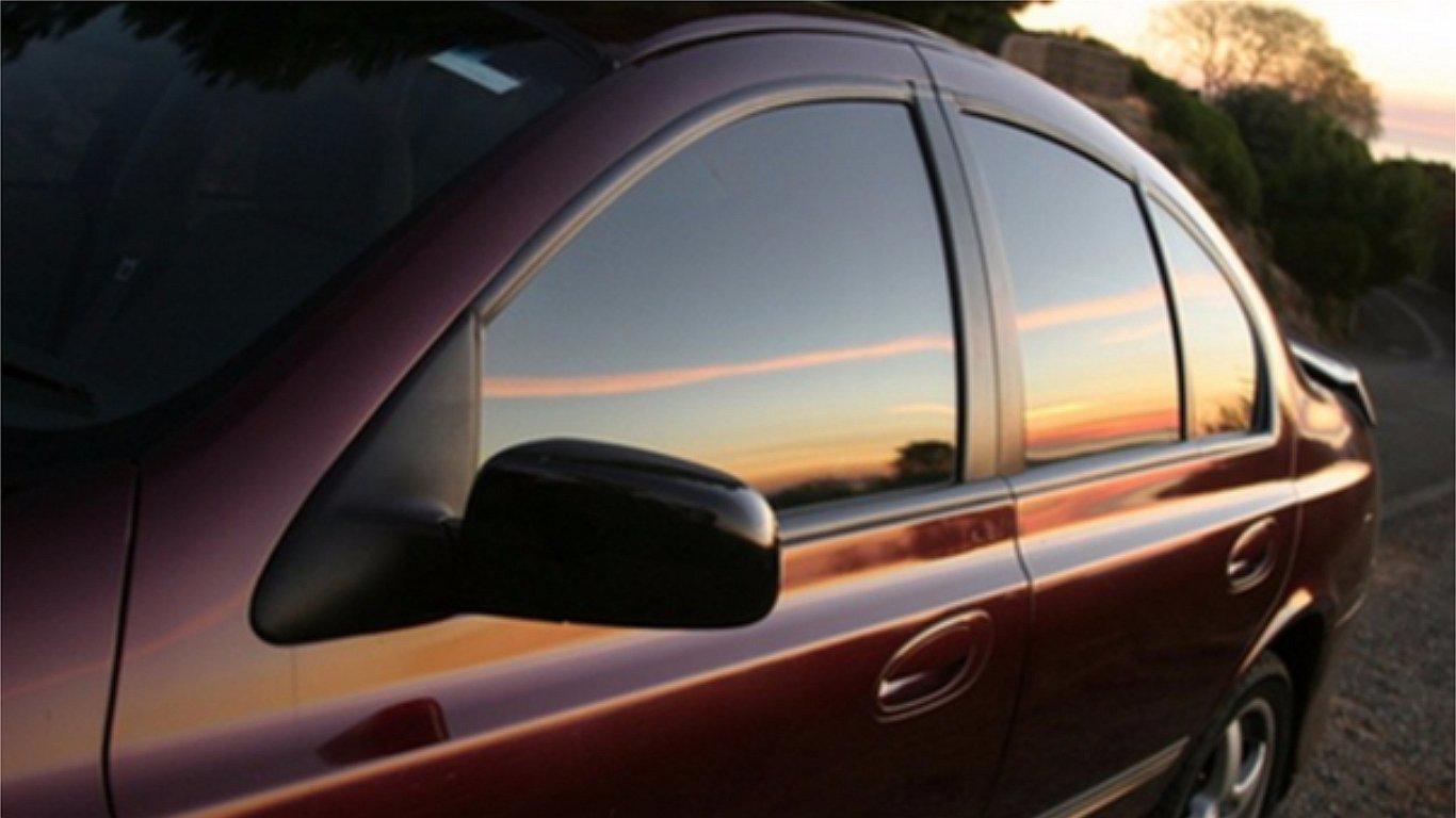 Conoce los nuevos requisitos para obtener el permiso de lunas polarizadas