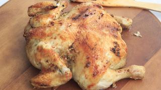¿Comer pellejo de pollo es peligroso para la salud?