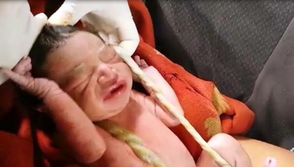 Milagro en Cusco: bebé nace sano y salvo a bordo de patrullero (VIDEO)