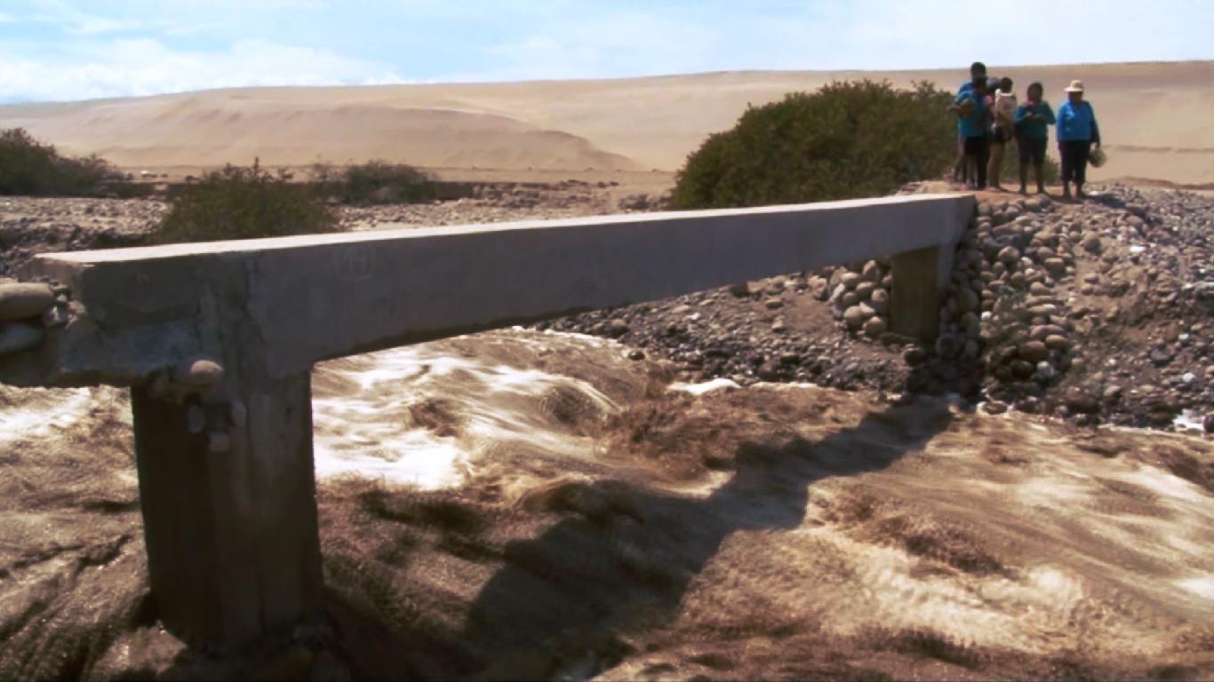 Tacna: Incremento de caudal de Río Seco amenaza seguridad de dos mil familias (VIDEO)