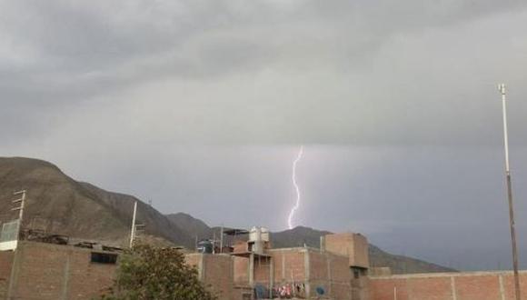 Arequipa: Madre de seis hijos muere fulminada por un rayo. Foto: referencial