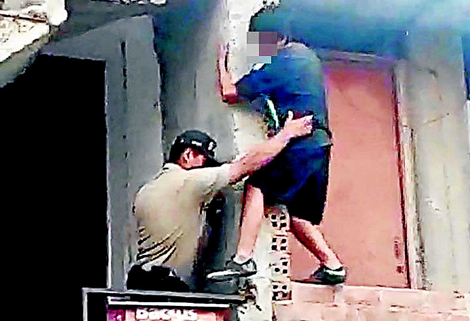 Un niño es sorprendido intentado robar en una vivienda de Trujillo