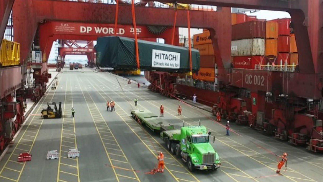 Llegó al Perú el primer tren de la Línea 2 del Metro de Lima