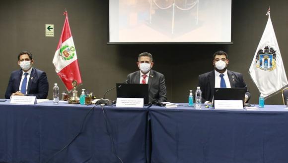 Manuel Merino de Lama se refirió a los casos de parlamentarios contagiados por el COVID-19. (Foto: Congreso)