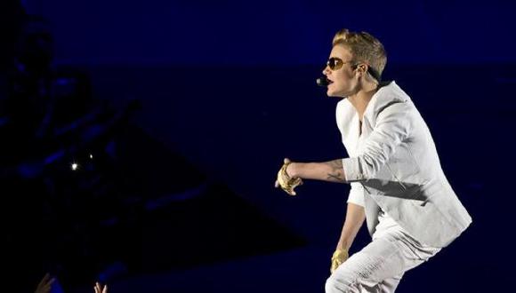 Justin Bieber pide perdón por llegar tarde a concierto