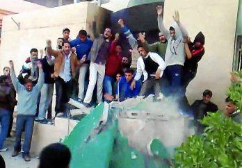 Muerte y rebelión en Libia