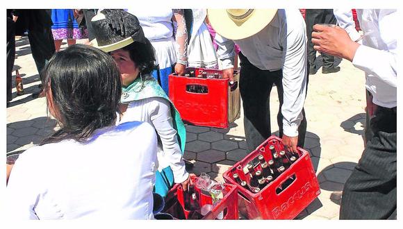 Cuidado: Exagerado consumo de alcohol en fiestas de santiago puede matar