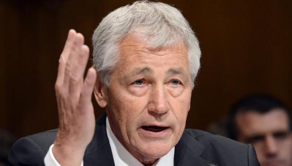 Chuck Hagel dispuesto a aceptar a personas transgénero en las FF.AA.