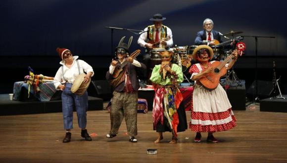 “Los músicos ambulantes” celebran en el Gran Teatro Nacional sus 40 años de éxito. (Foto: Gran Teatro Nacional)