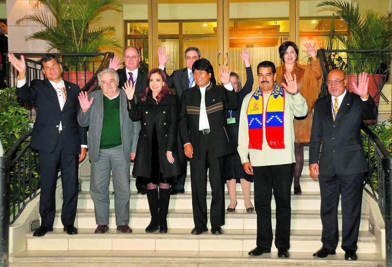 Luis Gonzales Posada: "Unasur se ha convertido en cómplice de Nicolás Maduro"