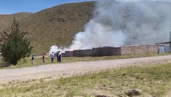 Efectivos policiales, serenos y bomberos llegaron a Villa Fontana Arequipa. (Foto: Difusión).