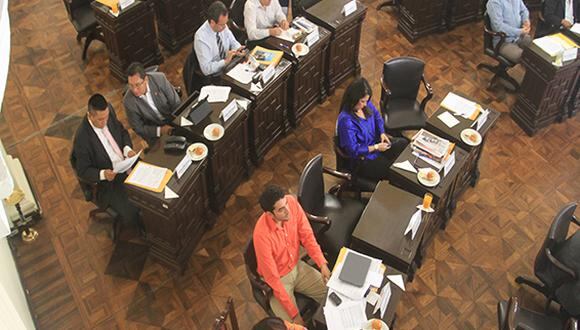 Sorpresa en lista del PPC para las complementarias