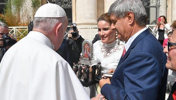 Piden al Papa Francisco que rece por Perú ante situación política que se vive (VIDEO)