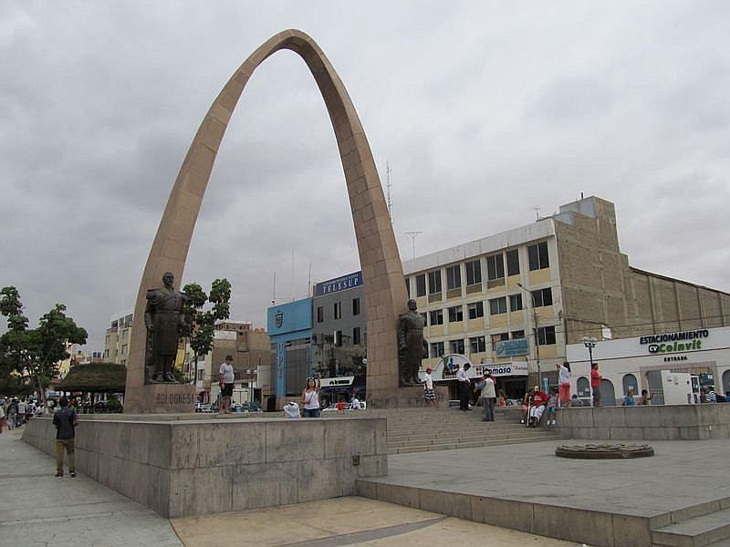 Monumento a los héroes Grau y Bolognesi es Patrimonio Cultural de la Nación