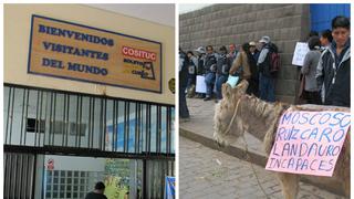 Cusco: Trabajadores del Cosituc utilizan burro en su marcha