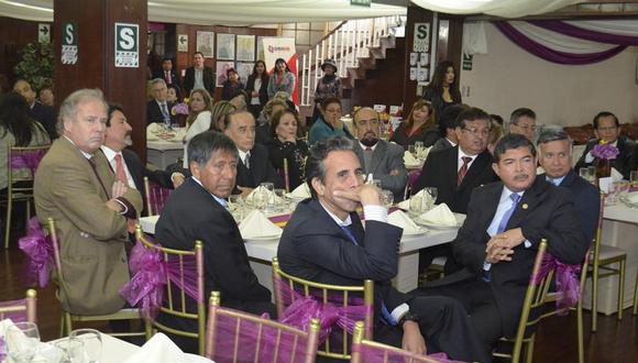 "Almuerzo tacneñista" atrajo la atención de exautoridades y políticos del país