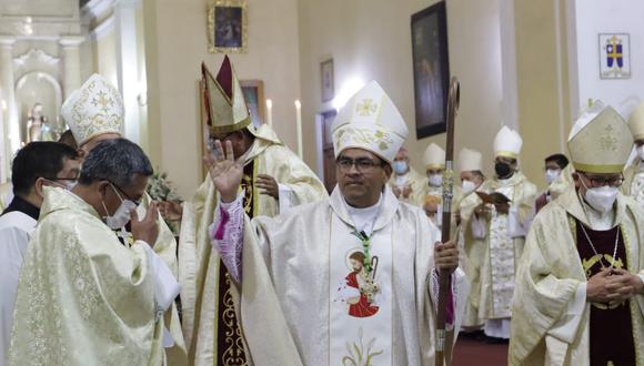 Juan Carlos Asqui Pilco se convirtió en el primer tacneño en ser designado obispo auxiliar en la Diócesis de Tacna y Moquegua.