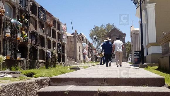 Incluirán a cementerio de piedra de Sabandía en ruta turística