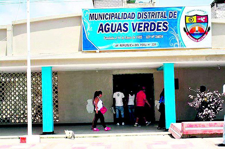 Gerente aparece como proveedor en la comuna distrital de Aguas Verdes