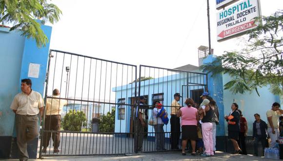 Trujillo: Niña cae de tercer piso de vivienda y se salva de morir 