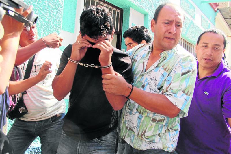 Policía asesino será destituido y lo mandarían hoy a la cárcel