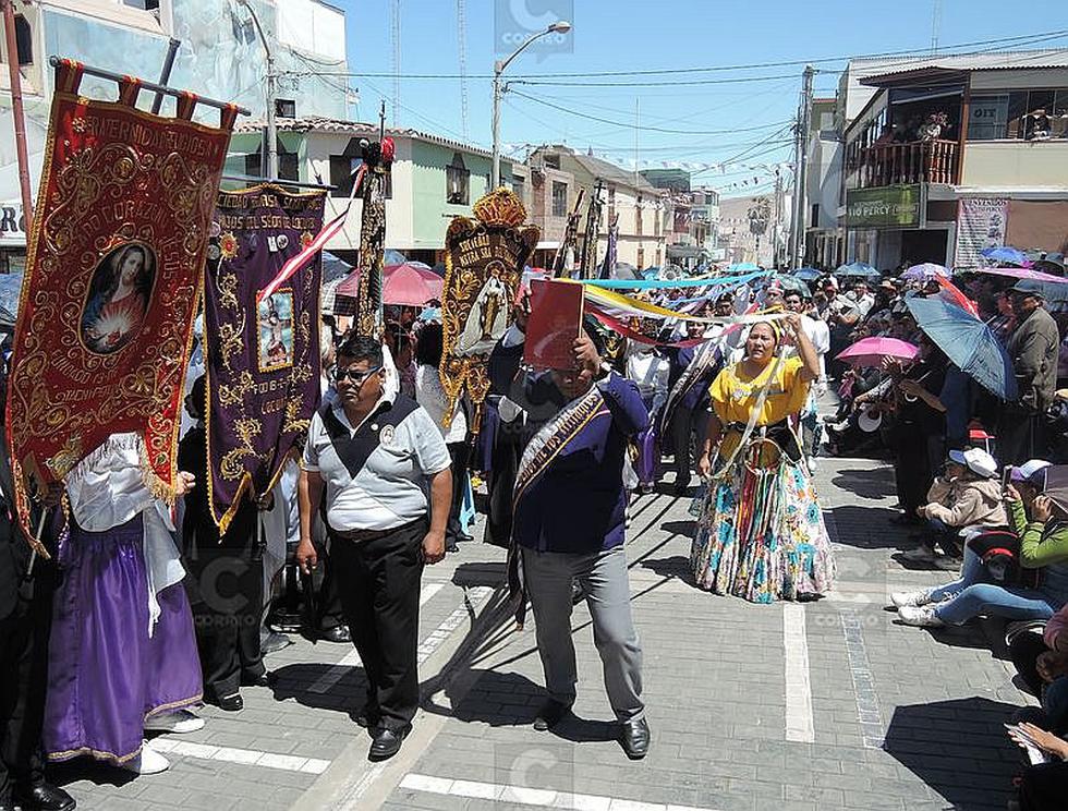 Fieles renuevan su fe ante el Señor de Locumba