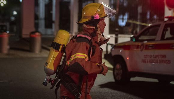 Según la prensa local, al menos 4 detectores de incendios estaban fuera de servicio. (Foto referencial: RODGER BOSCH / AFP)