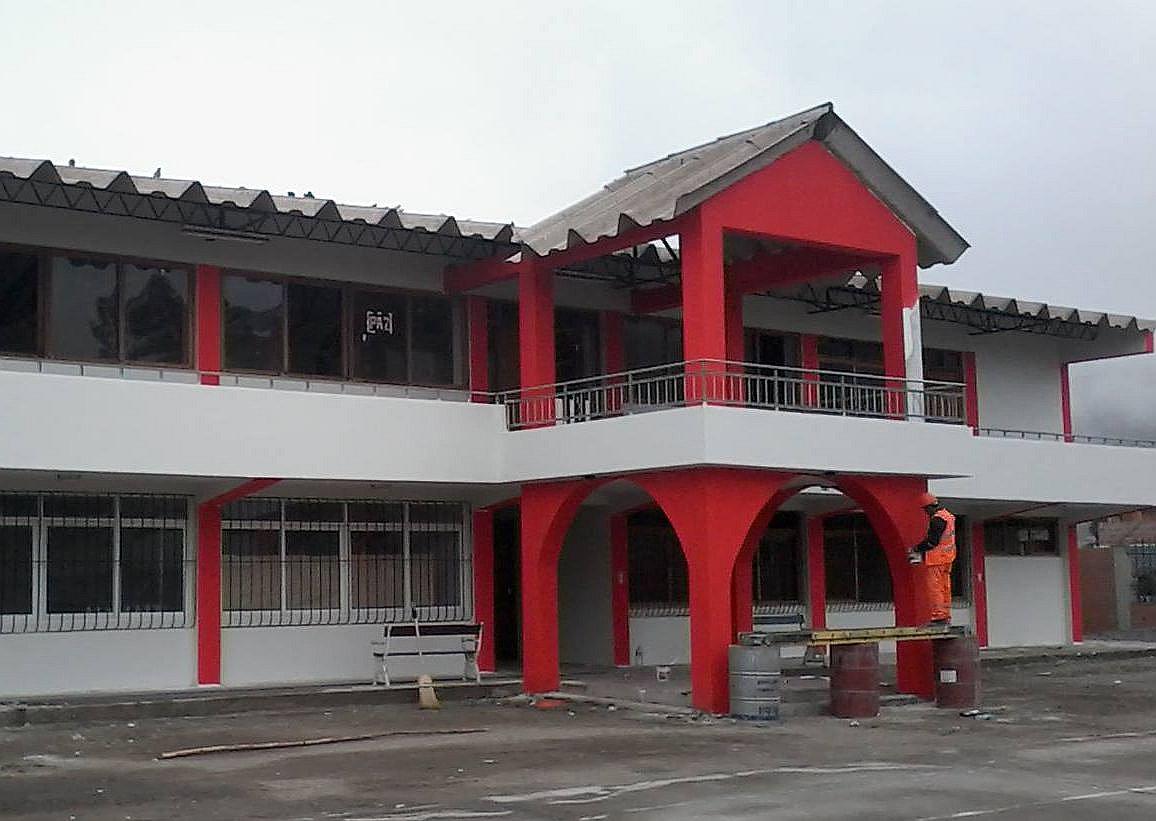 Alcalde de Calana está dispuesto a construir un cuartel de bomberos