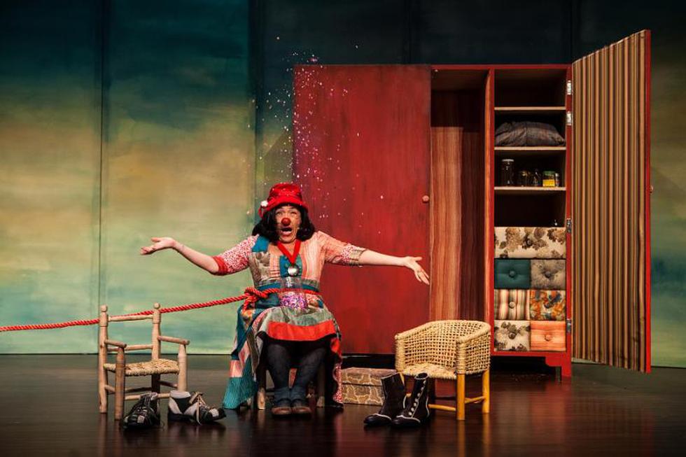 Teatro: Unipersonal de Wendy Ramos ya fue visto por más de 25 mil personas