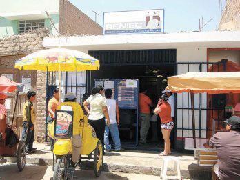 Reniec Nasca sigue entregando los DNI