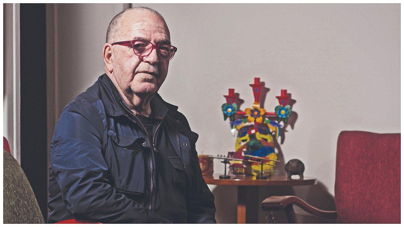 “Chema” Salcedo revela que padece de cáncer a la encía