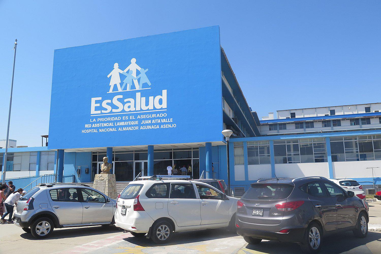 Destituyen a médico de Essalud por ser responsable del fallecimiento de un niño