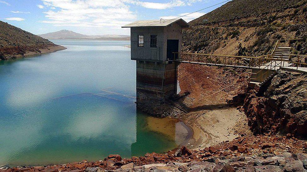 Moquegua presenta medida cautelar para no dar agua al Tambo