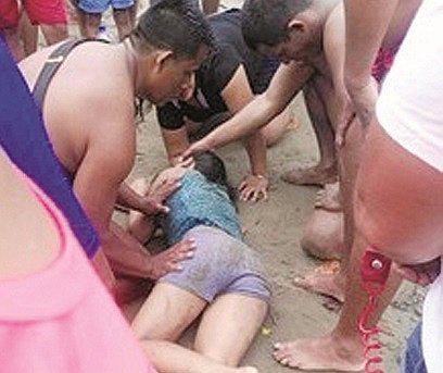 Adolescente de 16 años salva de morir ahogada en playa de Pto. Pizarro