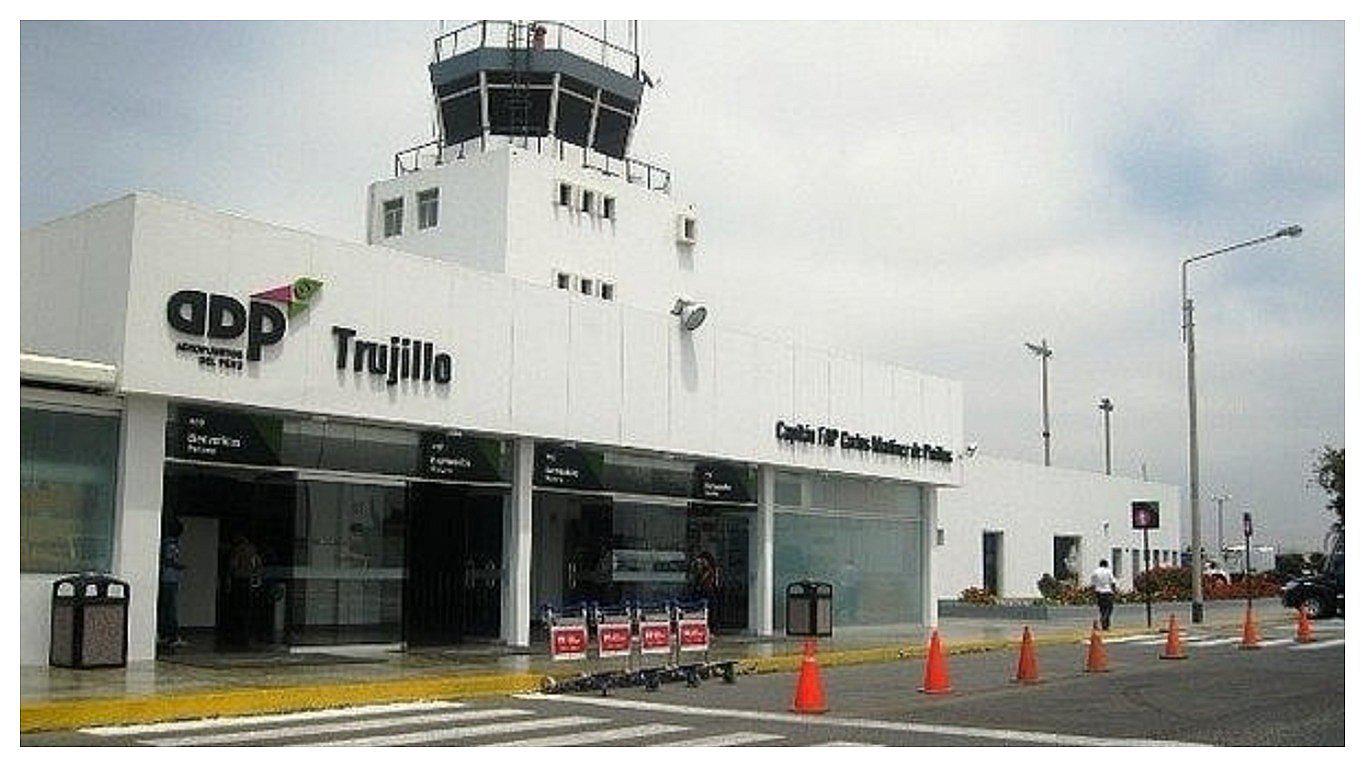 Cierran aeropuerto de Trujillo por la visita del Papa Francisco 