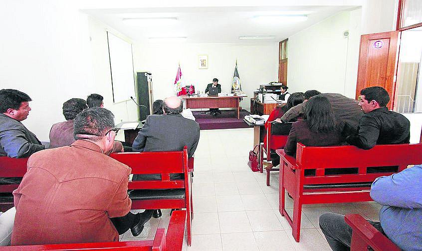 Juez archiva investigación contra siete por la muerte de policía en Islay