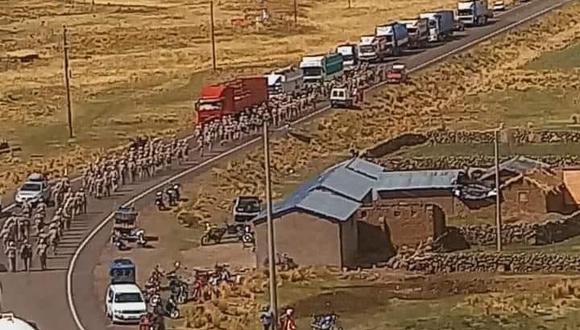 La población un acto de provocación militarizar la ciudad de Puno. Foto/Difusión.