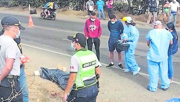El trimóvil que conducía Jhon Tomapasca Criollo atropella al venezolano Yohan Alexo Acevedo Urdaneta de 29 años de edad, quien pierde la vida de manera instantánea.