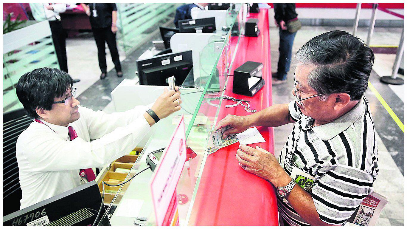 La pensión es solo el 30% del salario de un adulto mayor