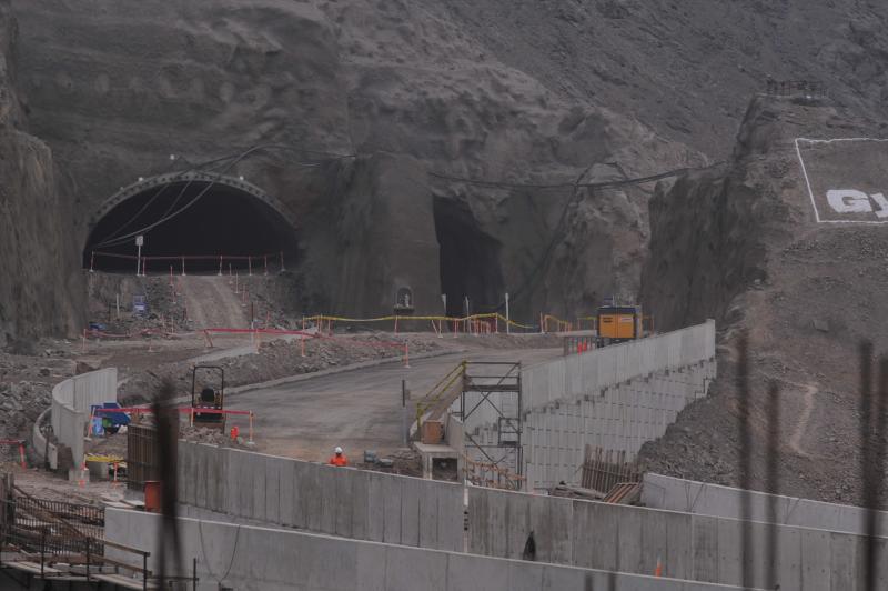 Obra de túneles a SJL no tienen estudio técnico