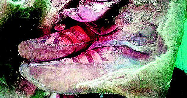 Facebook ¿Hallan momia de hace 1500 años con zapatillas de conocida marca?